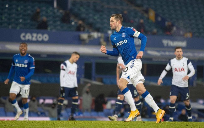 阵这位死敌 阵这位死敌