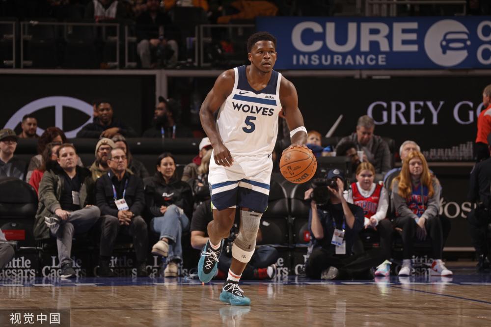 赛的银牌 赛的银牌